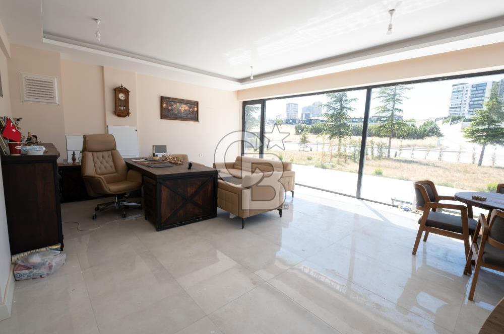 ÇAMBAYIRI CAD. KÖŞE PARSEL, TİCARİ KULLANIMA UYGUN SATILIK VİLLA