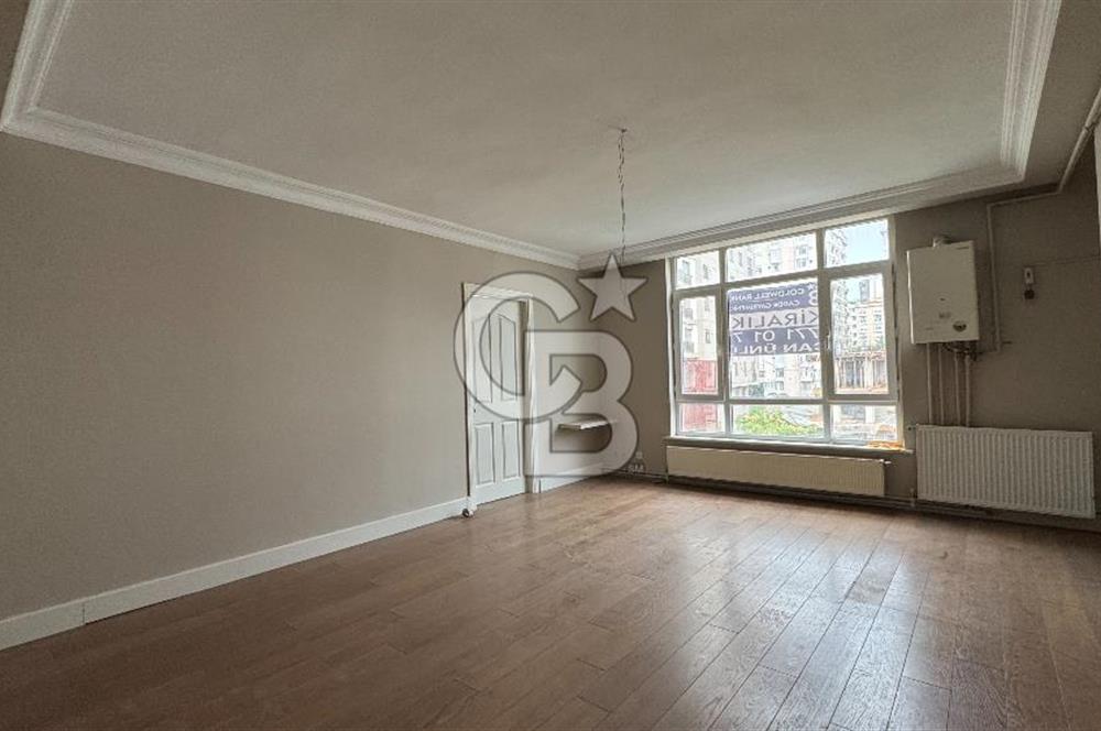 Bostancı Minibüs Yolu'nda, Merkezi Konumda Kiralık 50 m² 1+1 Ofis