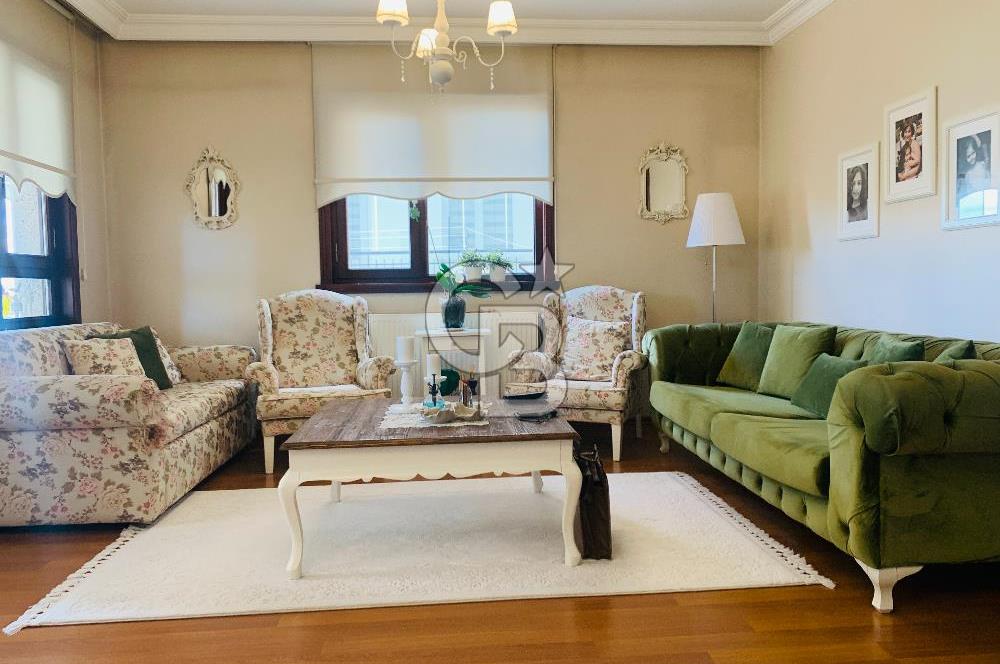 SUBAYEVLERİ ORMAN MANZARALI SATILIK 4+1 DAİRE