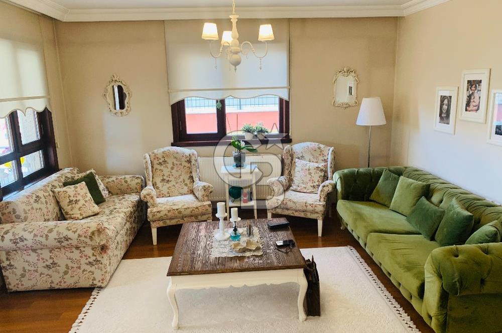 SUBAYEVLERİ ORMAN MANZARALI SATILIK 4+1 DAİRE