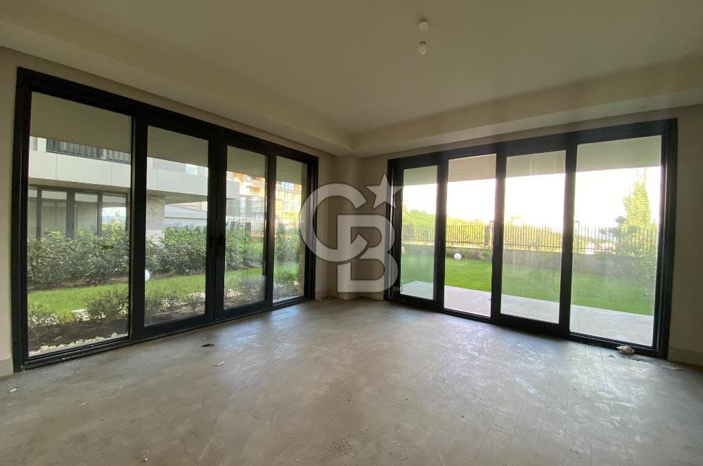 ÇAMLICA MERKEZİNDE ALA KONAKLARINDA  EMSALSİZ BAHÇE DUBLEKSİ 
