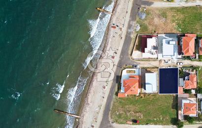 Çanakkale Lapseki Emek Tatil'de Deniz Kenarı 300m² Villa Arsası