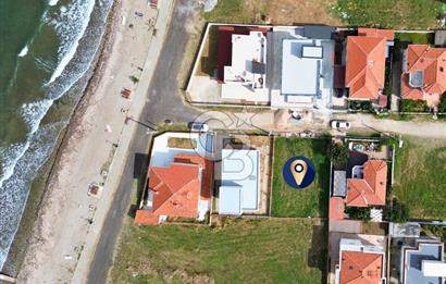 Çanakkale Lapseki Emek Tatil'de Deniz Kenarı 300m² Villa Arsası