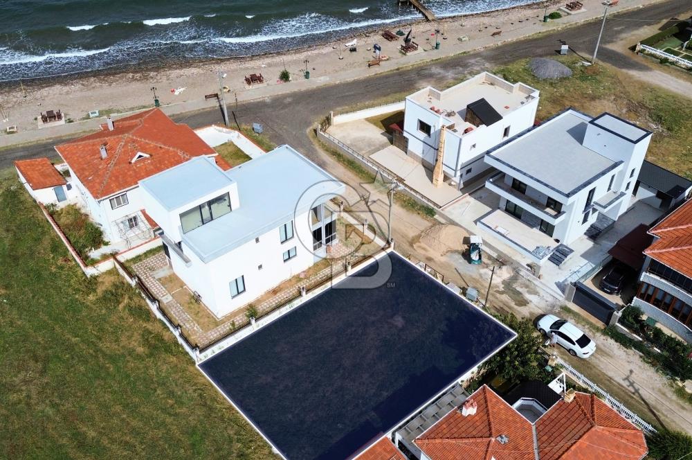 Çanakkale Lapseki Emek Tatil'de Deniz Kenarı 300m² Villa Arsası