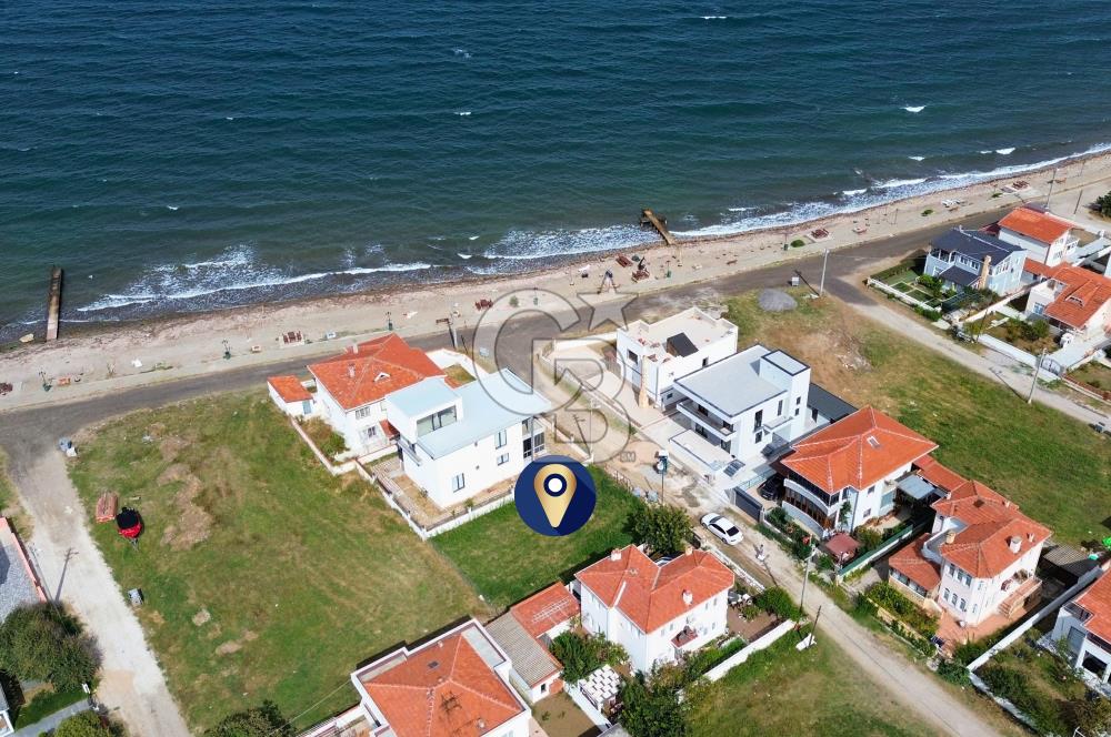 Çanakkale Lapseki Emek Tatil'de Deniz Kenarı 300m² Villa Arsası