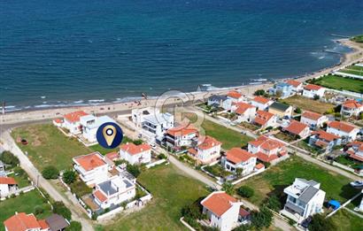 Çanakkale Lapseki Emek Tatil'de Deniz Kenarı 300m² Villa Arsası