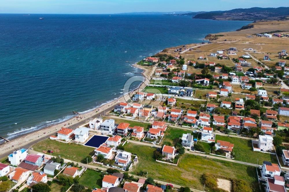 Çanakkale Lapseki Emek Tatil'de Deniz Kenarı 300m² Villa Arsası