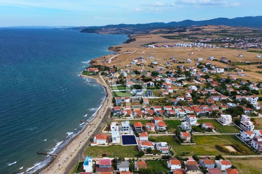 Çanakkale Lapseki Emek Tatil'de Deniz Kenarı 300m² Villa Arsası