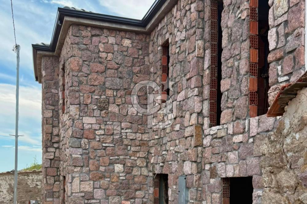 Çanakkale Ayvacık İlyasfakı Etrafı Komple Yol %80 İmarlı Arsa