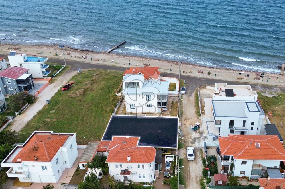 Çanakkale Lapseki Emek Tatil'de Deniz Kenarı 300m² Villa Arsası