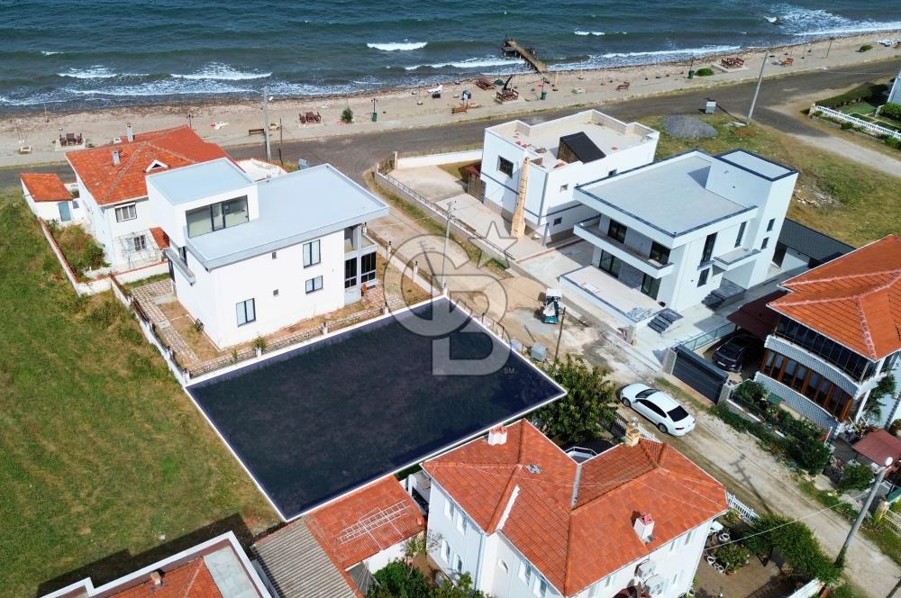 Çanakkale Lapseki Emek Tatil'de Deniz Kenarı 300m² Villa Arsası