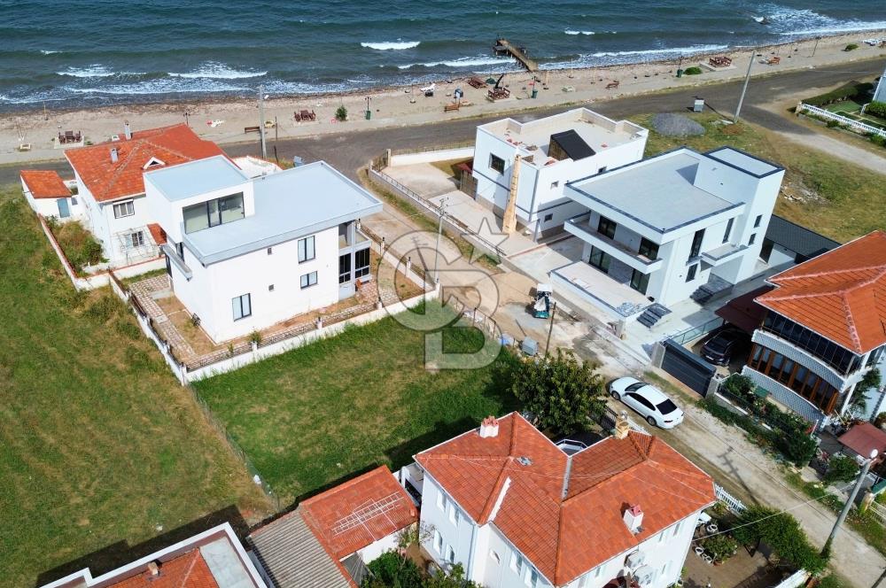 Çanakkale Lapseki Emek Tatil'de Deniz Kenarı 300m² Villa Arsası