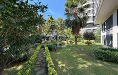 Suadiye Mücahit Sokakta 160 m² 4+1 Geniş ve Ferah Daire
