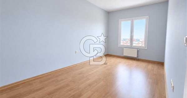 YAPRACIK TOKİ'DE ÖNÜ AÇIK, FERAH VE BAKIMLI 3+1 KİRALIK DAİRE - 375673