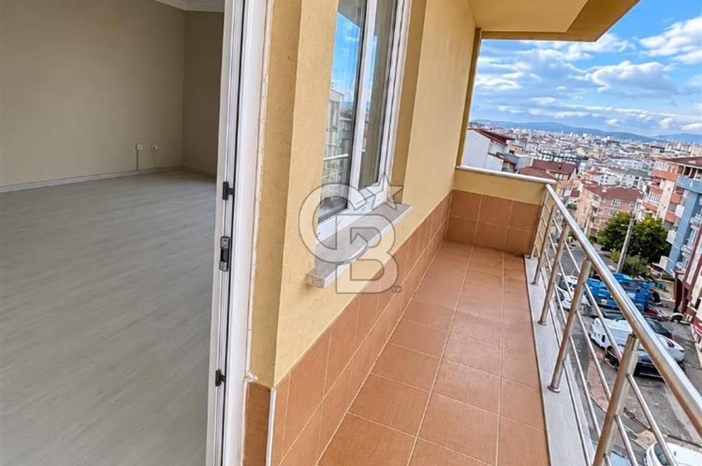  ÇAYIROVA İSTİKLAL CADDESİ’NDE CADDE ÜZERİ | 100 M² NET | EBEVEYN BANYOLU | ASANSÖRLÜ
