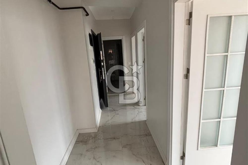 ÇAYIROVA EMEK MAHALLESİ’NDE MUTLUKENT’İN DİBİNDE, CADDE ÜZERİ DENİZ MANZARALI 2+1