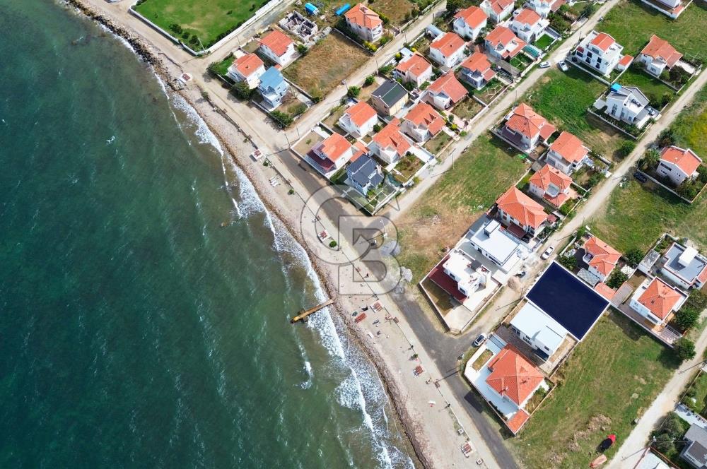 Çanakkale Lapseki Emek Tatil'de Deniz Kenarı 300m² Villa Arsası