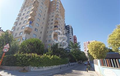 Ak yaşam evlerinde Satılık tadilatlı 3+1 daire..