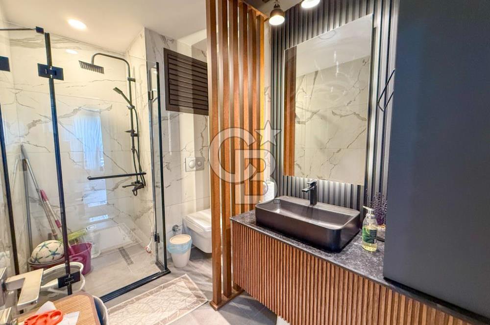 GAZİEMİR OM LIFE SİTESİ'NDE ÖZEL DONANIMLI 3+1 SATILIK DAİRE