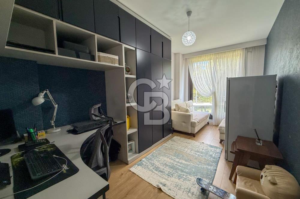 GAZİEMİR OM LIFE SİTESİ'NDE ÖZEL DONANIMLI 3+1 SATILIK DAİRE