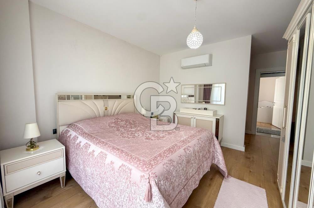 GAZİEMİR OM LIFE SİTESİ'NDE ÖZEL DONANIMLI 3+1 SATILIK DAİRE
