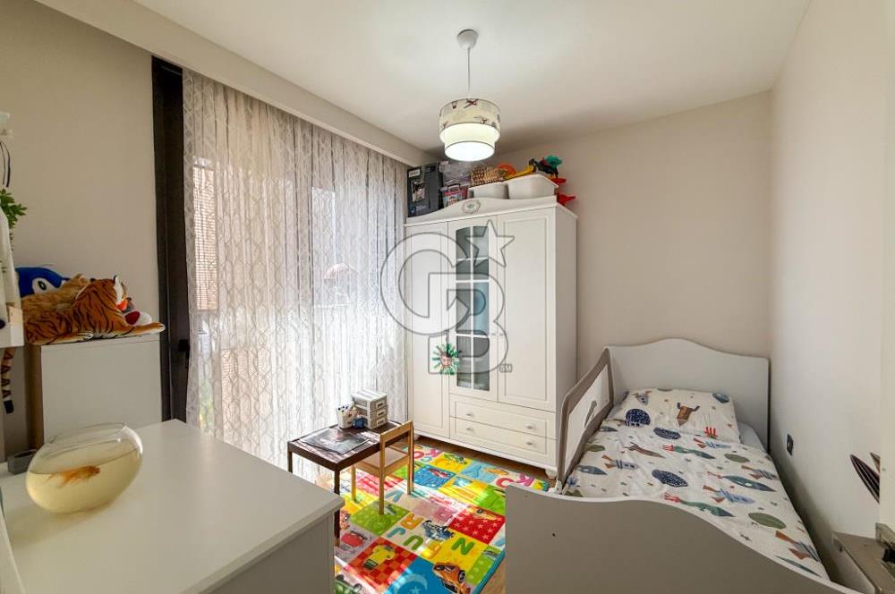 GAZİEMİR OM LIFE SİTESİ'NDE ÖZEL DONANIMLI 3+1 SATILIK DAİRE