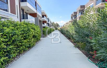 GAZİEMİR OM LIFE SİTESİ'NDE ÖZEL DONANIMLI 3+1 SATILIK DAİRE