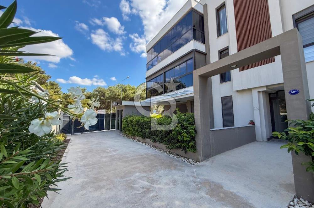 GAZİEMİR OM LIFE SİTESİ'NDE ÖZEL DONANIMLI 3+1 SATILIK DAİRE