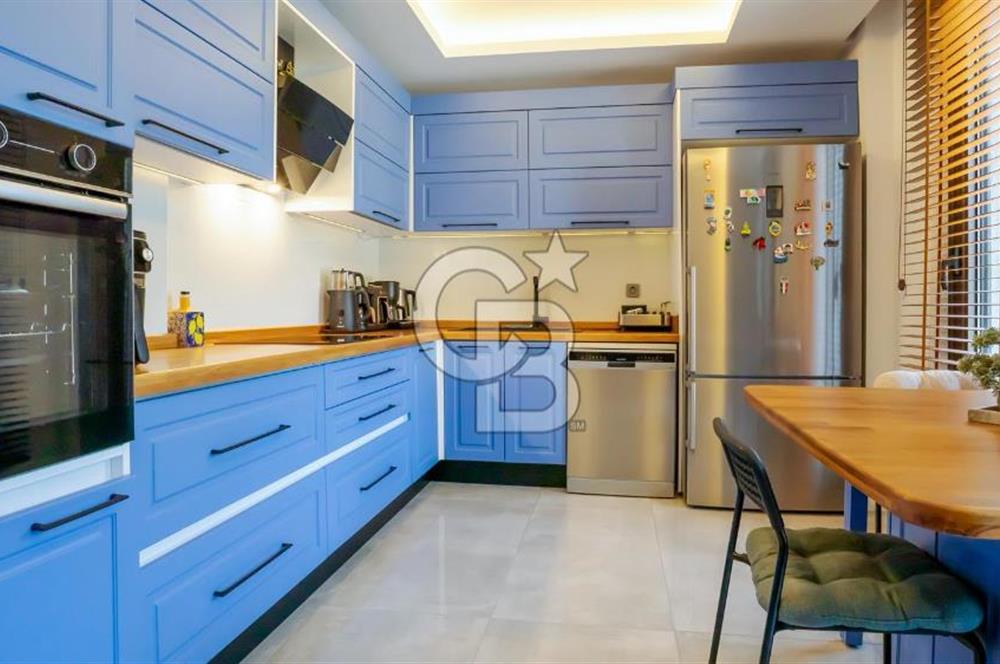 GAZİEMİR OM LIFE SİTESİ'NDE ÖZEL DONANIMLI 3+1 SATILIK DAİRE