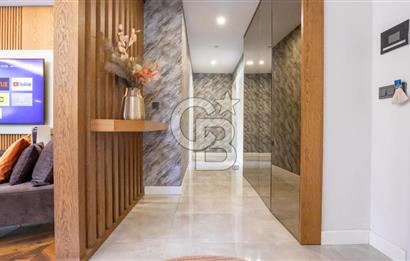 GAZİEMİR OM LIFE SİTESİ'NDE ÖZEL DONANIMLI 3+1 SATILIK DAİRE