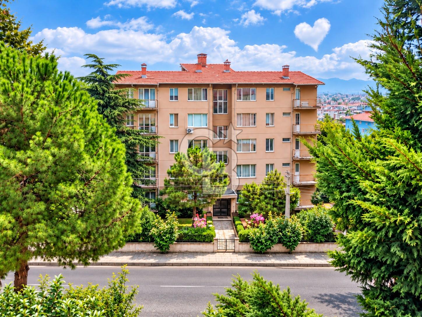 Kükürtlü Mah. Karagöz cad. Yonca Apt 2+1 Kiralık Daire 