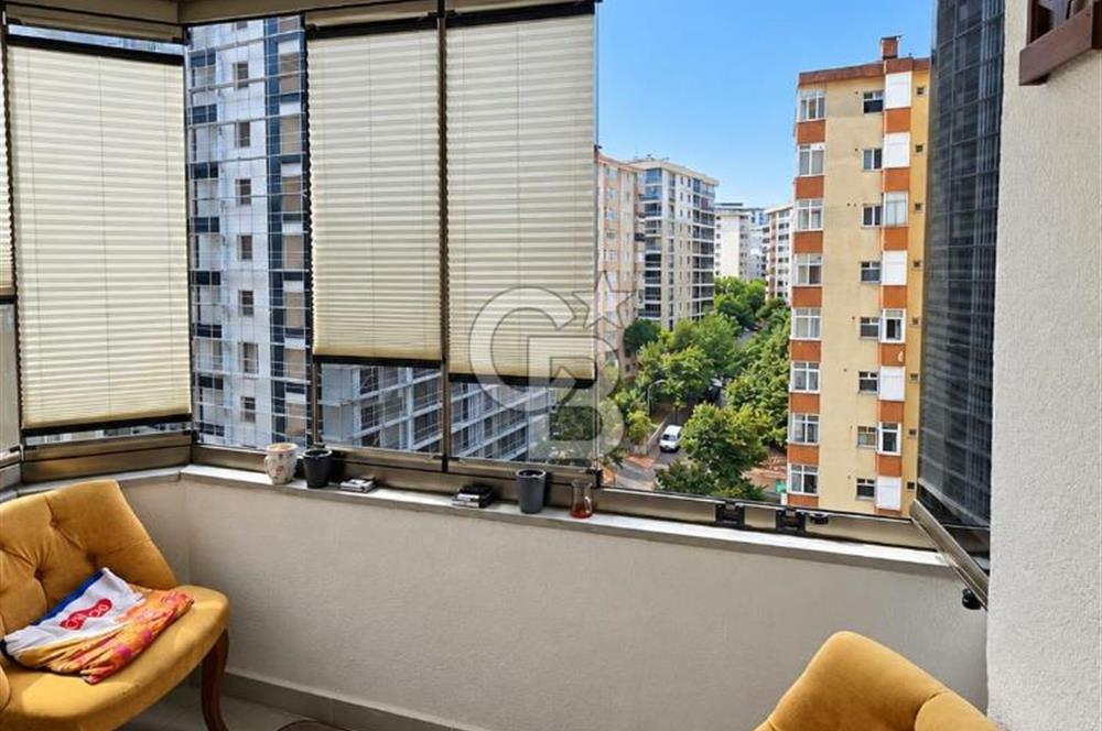 UĞUR MUMCU'DA 8.KAT | 93 M² NET | YENİLENMİŞ | MANZARALI 3+1