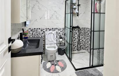 UĞUR MUMCU'DA 8.KAT | 93 M² NET | YENİLENMİŞ | MANZARALI 3+1