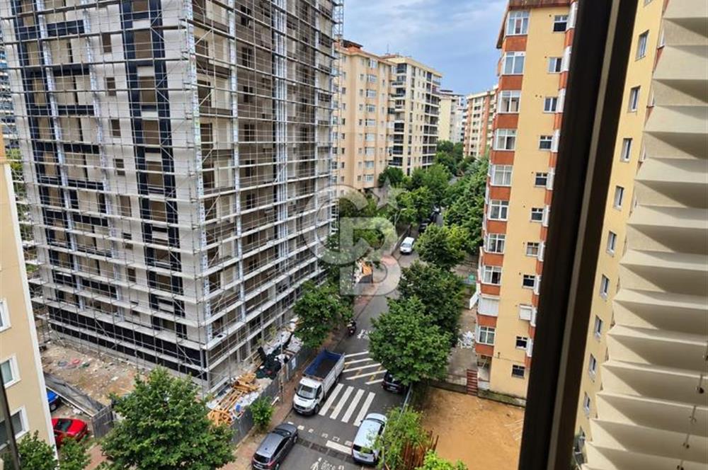 UĞUR MUMCU'DA 8.KAT | 93 M² NET | YENİLENMİŞ | MANZARALI 3+1