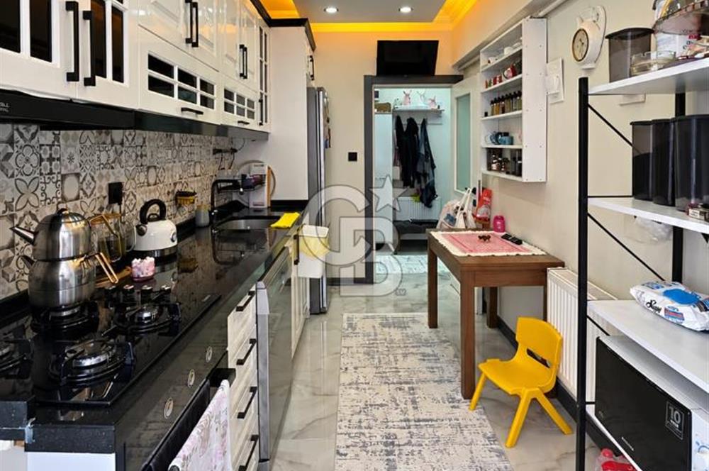 UĞUR MUMCU'DA 8.KAT | 93 M² NET | YENİLENMİŞ | MANZARALI 3+1