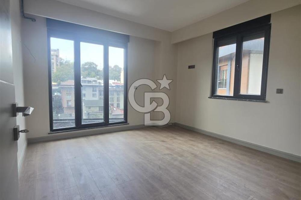 ÜSKÜDAR BURHANİYEDE SIFIR BİNADA, MODERN VE KONFORLU 2+1 DAİRE!