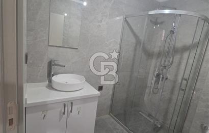 ÜSKÜDAR BURHANİYEDE SIFIR BİNADA, MODERN VE KONFORLU 2+1 DAİRE!