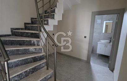 ÜSKÜDAR BURHANİYEDE YERDEN ISITMA MODERN VE ŞIK 2+1 DAİRE