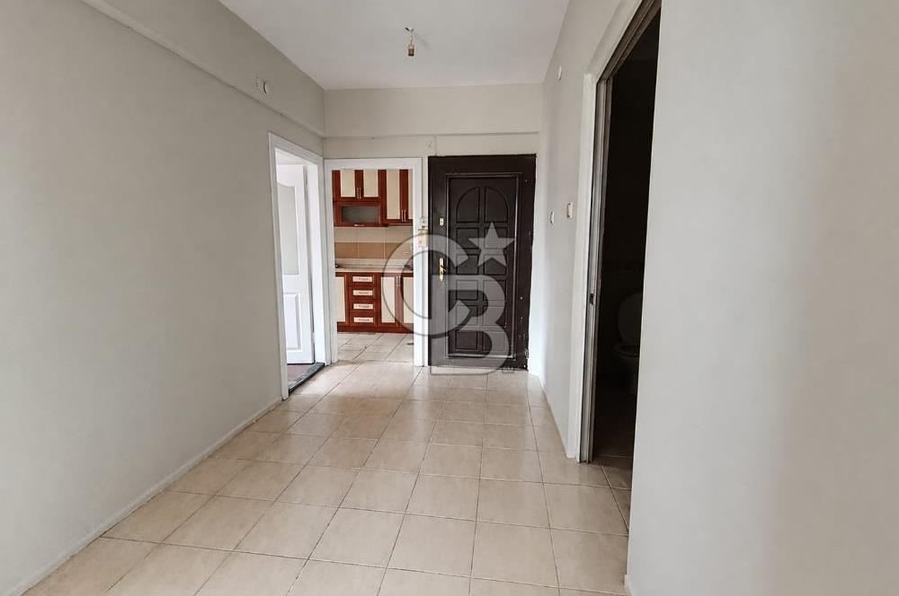 İSTİKLAL CADDESİ'NDE ATATÜRK İLKOKULU KARŞISI KİRALIK 2+1 DAİRE