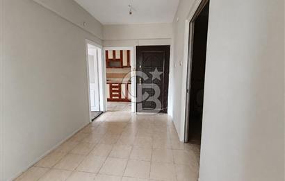 İSTİKLAL CADDESİ'NDE ATATÜRK İLKOKULU KARŞISI KİRALIK 2+1 DAİRE