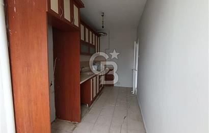 İSTİKLAL CADDESİ'NDE ATATÜRK İLKOKULU KARŞISI KİRALIK 2+1 DAİRE