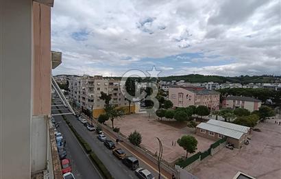 İSTİKLAL CADDESİ'NDE ATATÜRK İLKOKULU KARŞISI KİRALIK 2+1 DAİRE
