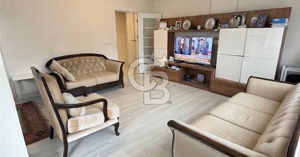 Acıbadem'de Ön Cephe Satılık 2+1 daire - 375667