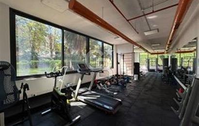 Suadiye Mücahit Sokakta 160 m² 4+1 Geniş ve Ferah Daire