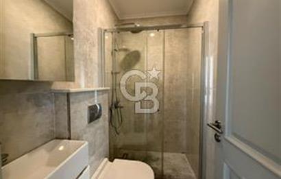 Suadiye Mücahit Sokakta 160 m² 4+1 Geniş ve Ferah Daire