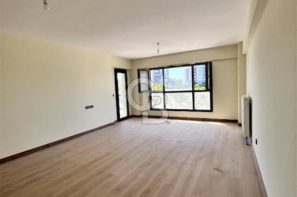 Ataşehir Yenişehir Toki2.Etap Golf Klübü Cephe 3+1 Satılık Daire