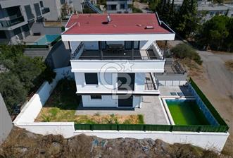 MERSİNDERE MÜSTAKİL HAVUZLU FULL EŞYALI ULTRA LÜX TRİPLEX  - 1 - 375745