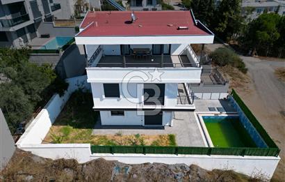 MERSİNDERE MÜSTAKİL HAVUZLU FULL EŞYALI ULTRA LÜX TRİPLEX 
