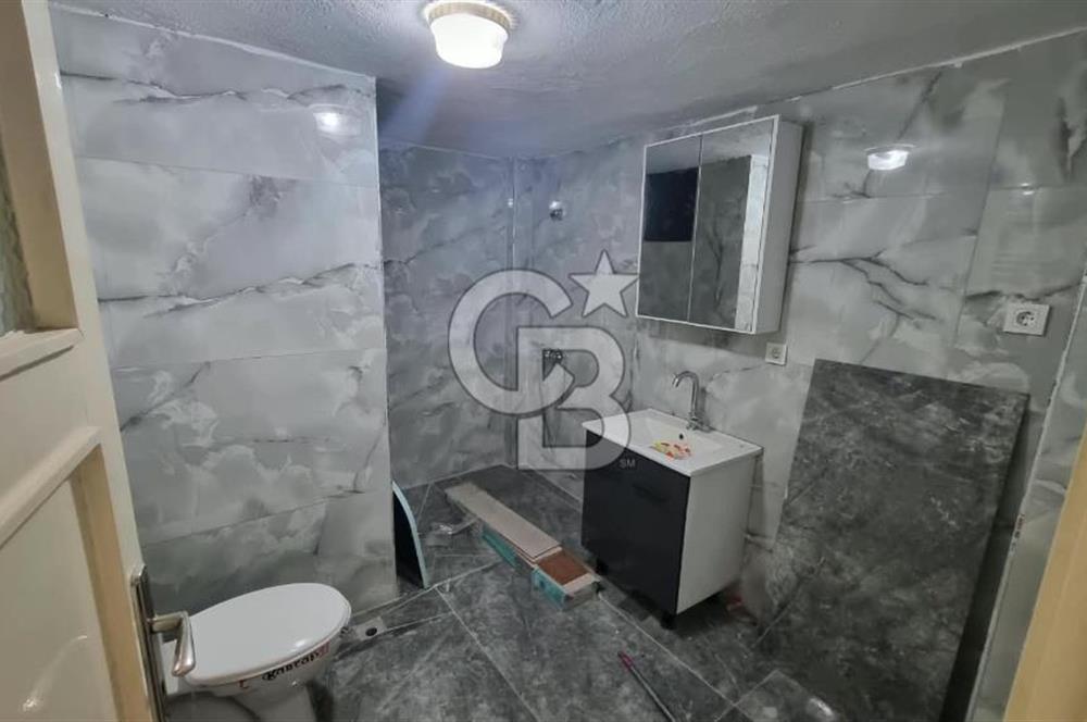 Bayraklı Merkez Tadilatlı Kiralık 2+1 Geniş Daire