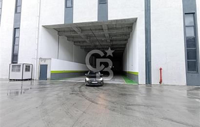 HADIMKÖY'DE SATILIK 18.000 m² HER KATTA TIR GİRİŞİ DEPO/FABRİKA